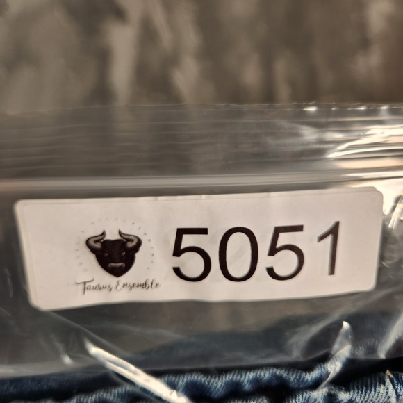 Levi's 505 Jeans Mens 36X32 Blue Regular Fit Straight Leg Denim - Picture 13 of 13